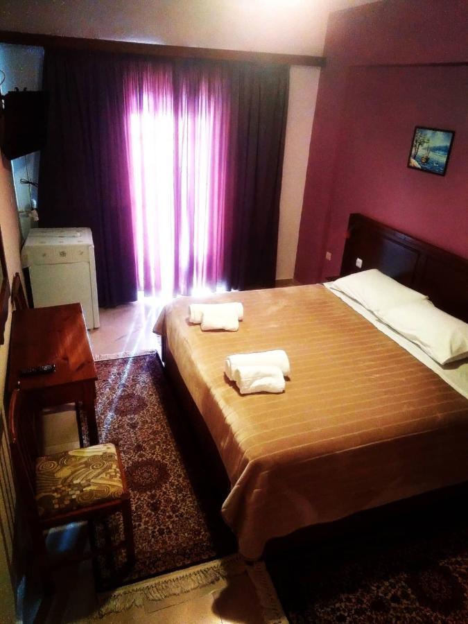Χenonas Ziakos Hotel Amárantos Exterior foto